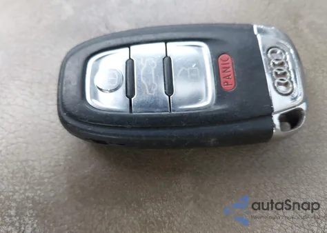 2010 Audi Q5 3.2 Premium z USA, uszkodzony, nr VIN WA1VKAFP8AA036681